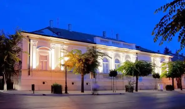 Hotels in Kiskunhalas
