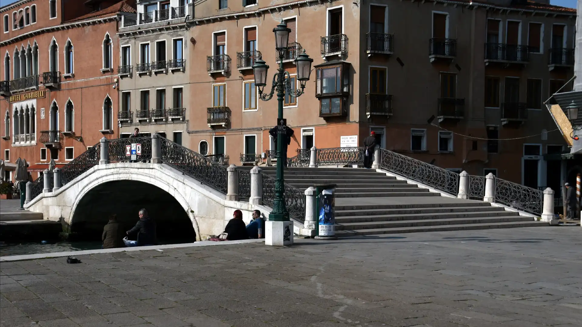 Hotels near Ponte Della Ca Di Dio