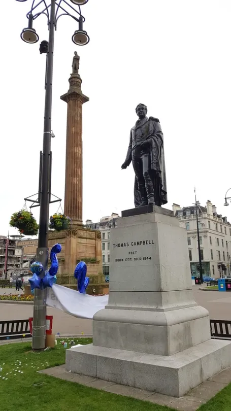 5_Thomas Campbell Statue