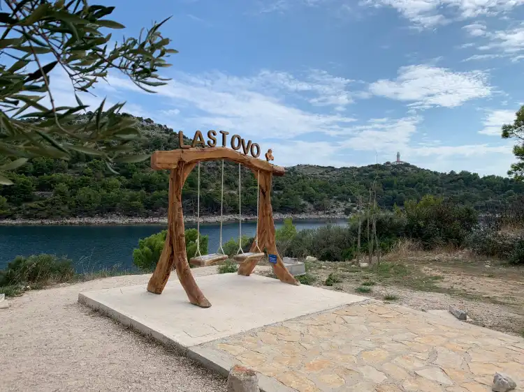 Skrivena Luka