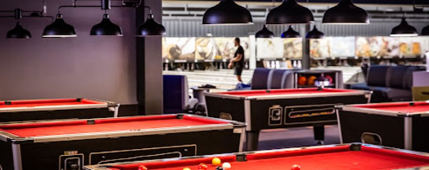 LE LOOPING - Bowling - Laser Game - Billards - Bar & Restaurant