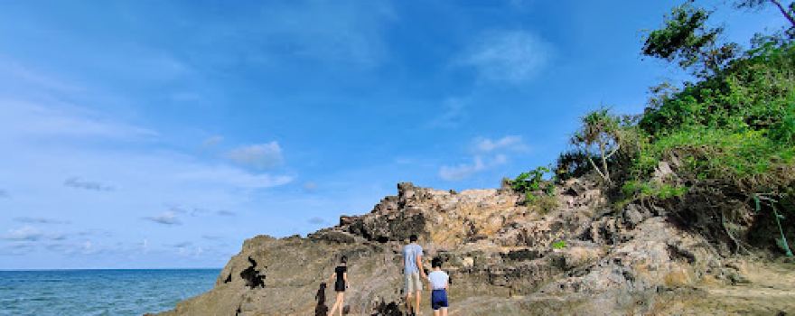 Telok Mak Nik (Monica Bay)