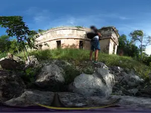 Zona Arqueológica Chacmultún