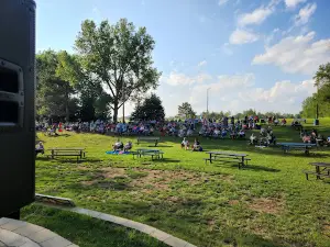 Bear Cave Park