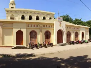 Zaini Masjid, Suwasra (Dawoodi Bohra)