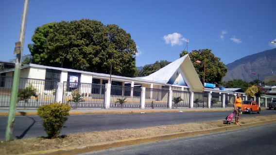 Plaza Bolívar El Limón