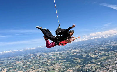 FUN PARACHUTISME ALBI - Saut en Parachute Albi Toulouse Occitanie