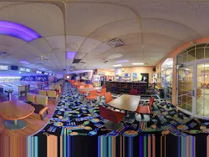 Showtime Lanes Family Fun Center & Kaylee's Cafe