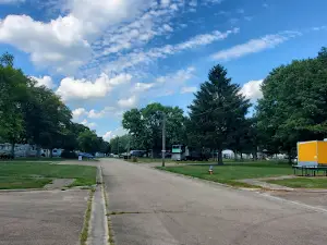 Prairie Pines Campground