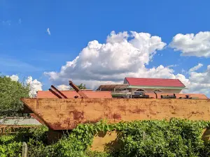 Ngã tư Bàu Cỏ