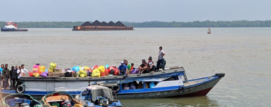 Penyeberangan Motor Peridan Pantai
