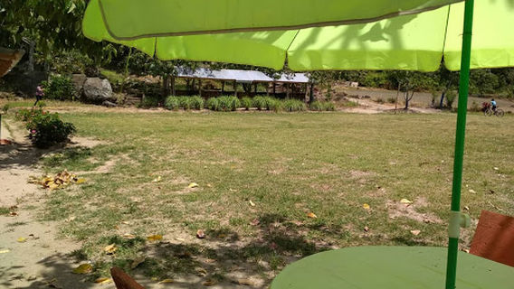 Pantai Indah Lumban Parmonangan