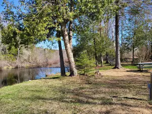 Camping at Lac Schryer