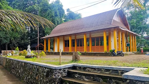 Vihara Giri Ratana Puja