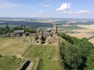 Lichnice Castle ruins