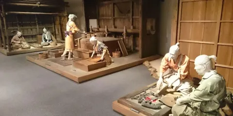 甲斐黃金村湯之奧金山博物館