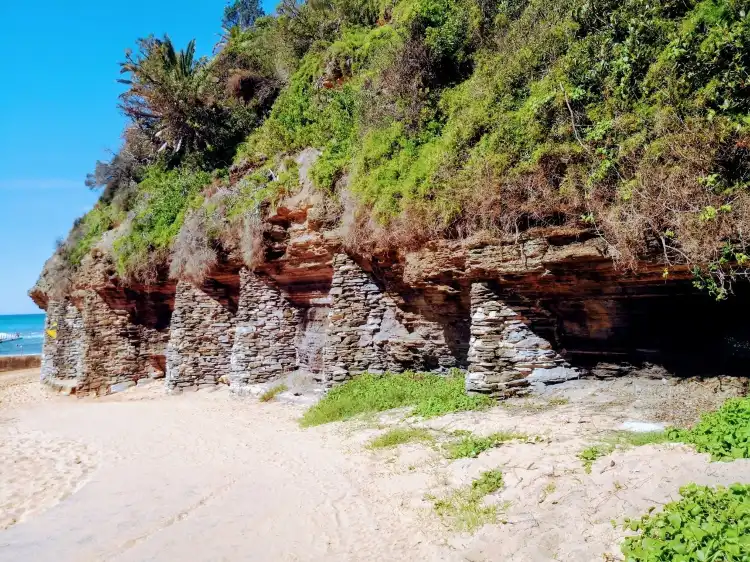 Hotels near Bilgola Beach