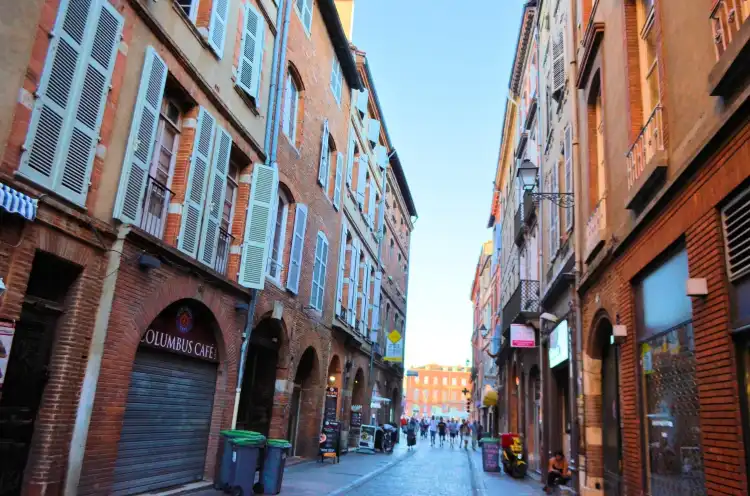 Hotels near Rue Saint Rome