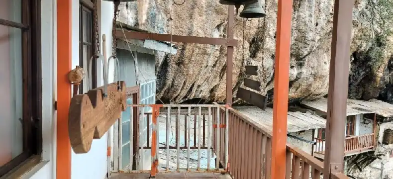 トリポリスのホテル