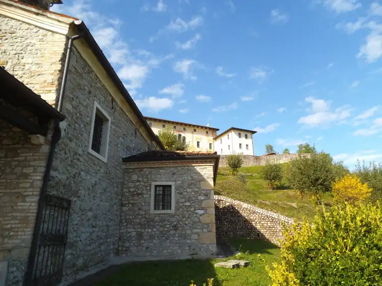 Các khách sạn gần Santuario dell'Ancona