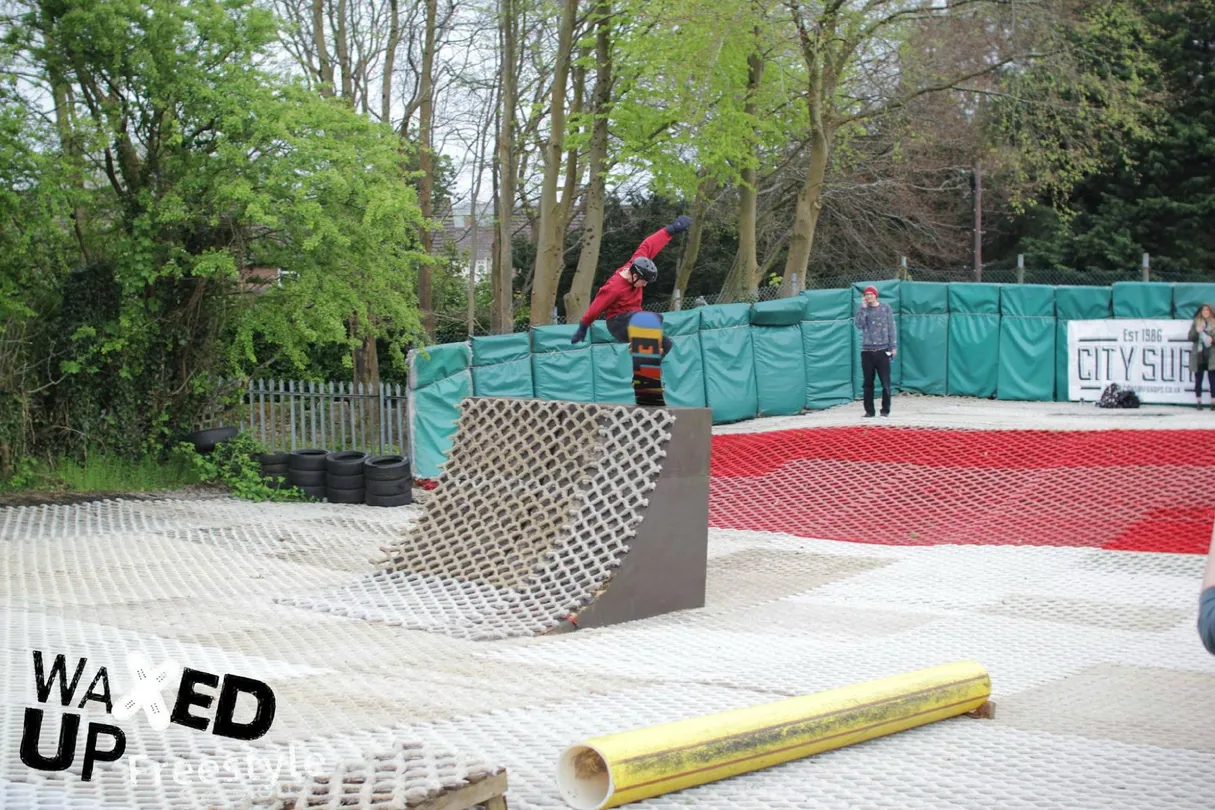 3_Cardiff Ski and Snowboard Centre