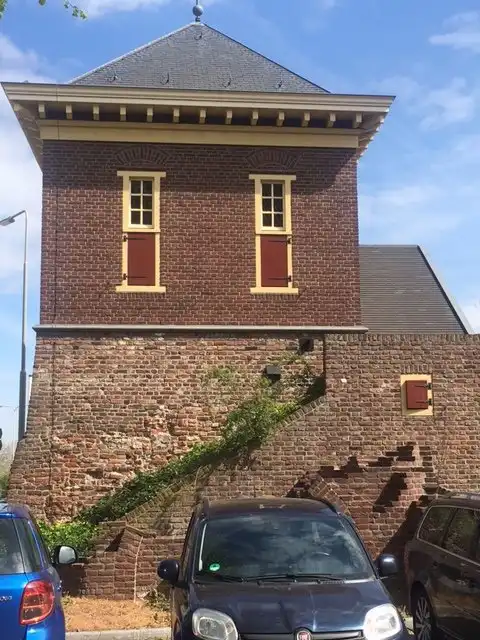 Hotels near Cattentoren