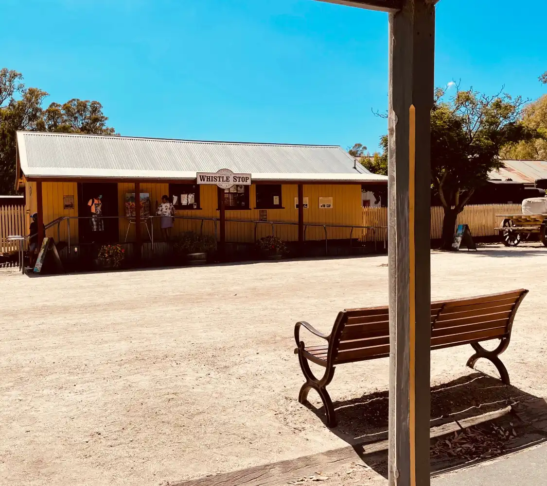 Hotels near Whistle Stop Studio Gallery