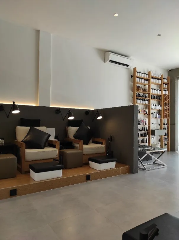 2_Flow Beauty Lab - Hair & Nails Beauty Salon- Canggu
