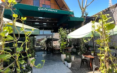 Gastronove bistro by Nona's Kitchen