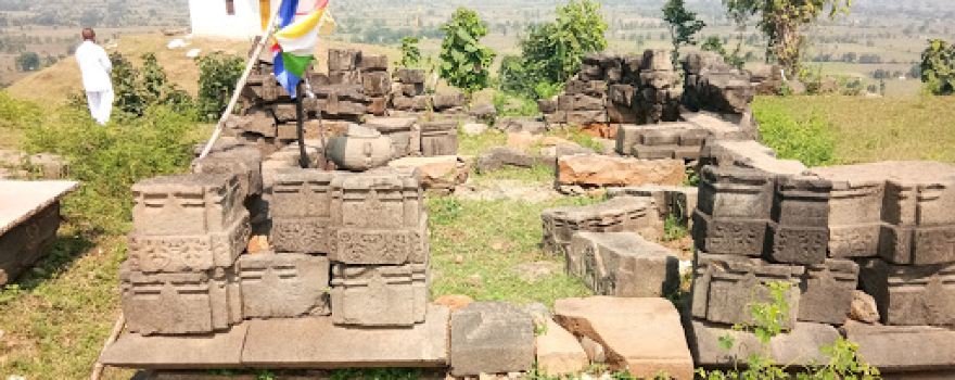 Shri santinath dev vajentgiri