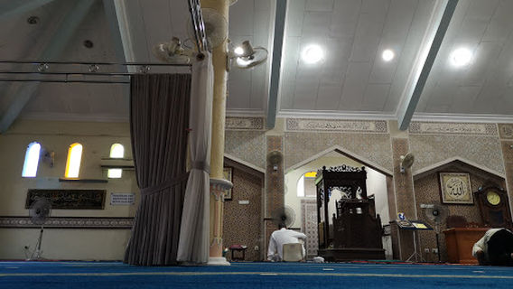 Masjid Kampung Tanah Merah