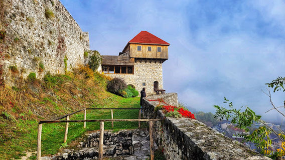 Dobojska Tvrđava Gradina