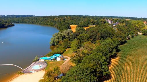 Recreation area Lake Chassenon
