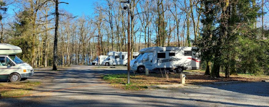 Aire de Camping Car