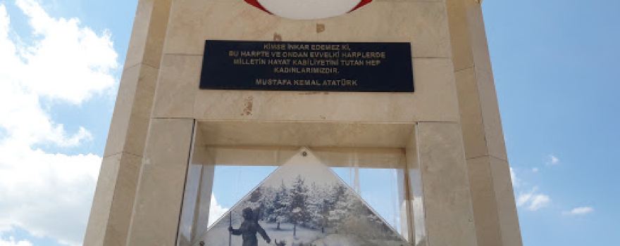 Karabattı Nine Kültür Evi