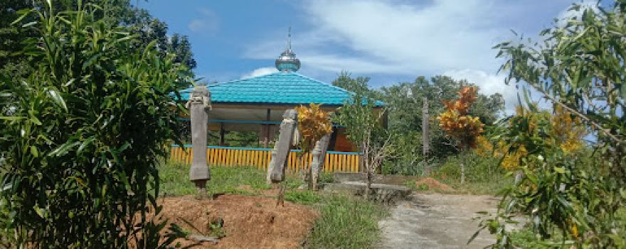 Makam Ratu Intan