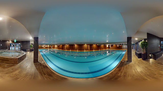 David Lloyd Raynes Park