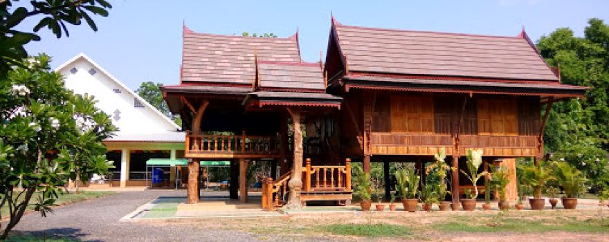 Wat Prasat Wanaram