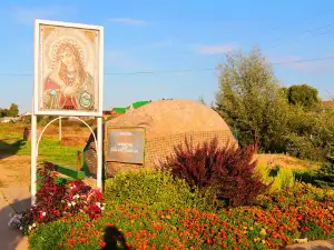 Svyatoy Istochnik Ikony Bozhiyey Materi "Umileniye"
