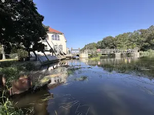 Neiße-Tours Bootstouren, 3D Bogenschießen, Fahrradtouren, Camping, Gasthaus Taverne