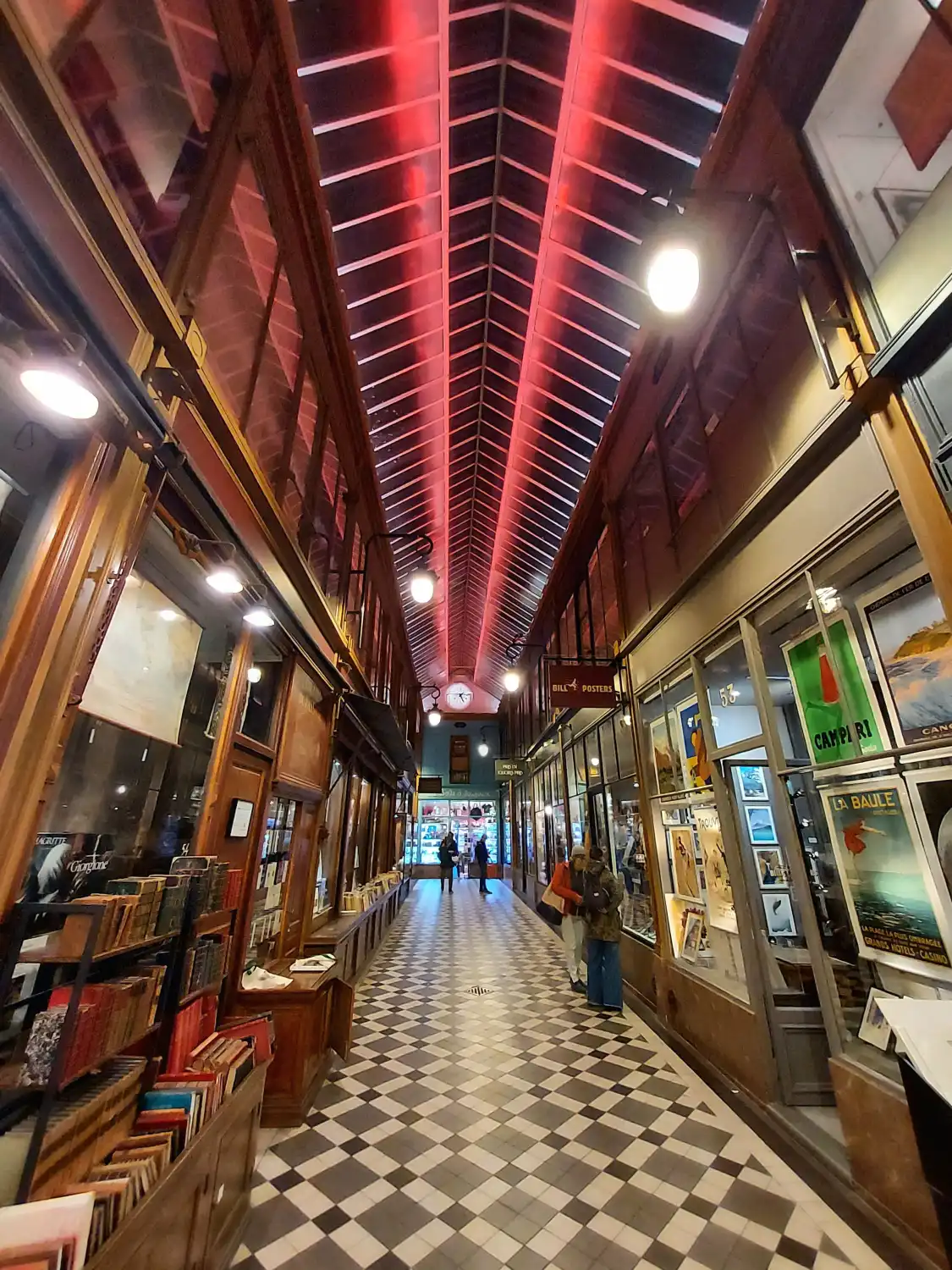 Hotels near Passage Jouffroy