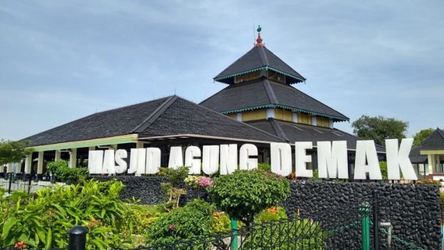 Masjid Agung Demak