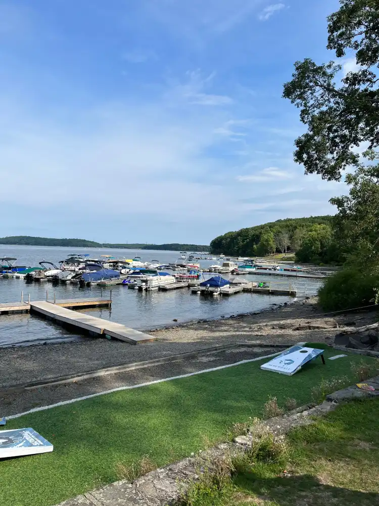 Hotels in Palmyra Township