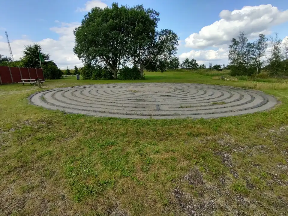 5_Labyrinthia