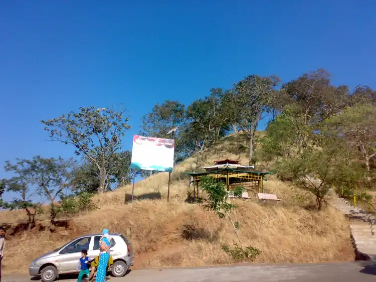 Hotel a Aladoh