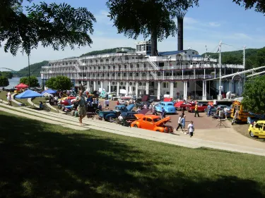 Heritage Port
