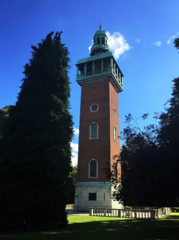 Loughborough War Memorial and Carillon