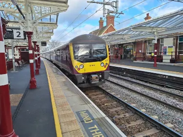 Kettering railway station