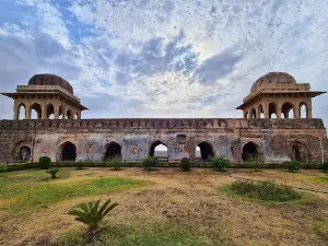 Rani Rupmati Palace