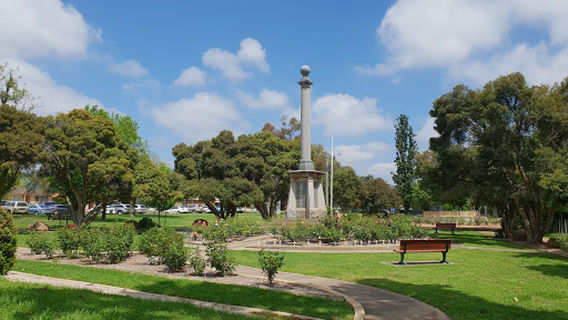 Robertson Park